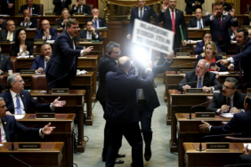 hf_20260225_120733_bbb25d7d-2b04-4ade-b95a-c638be2fa778